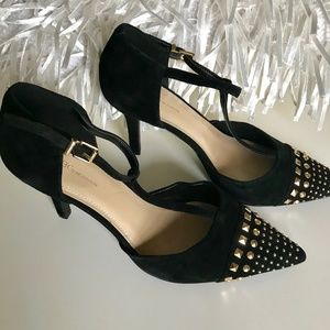BCBG heels